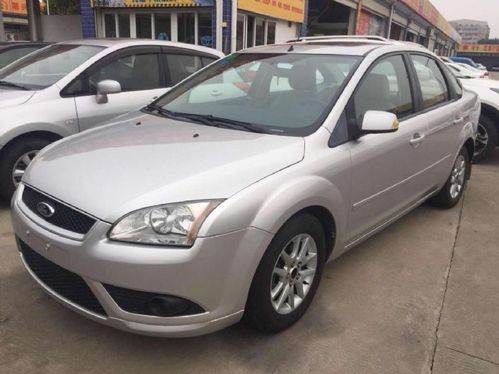 07款福克斯三厢1.8at时尚型