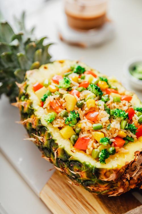 豪华菠萝饭,是我吃过最好吃的菠萝饭的做法图解9