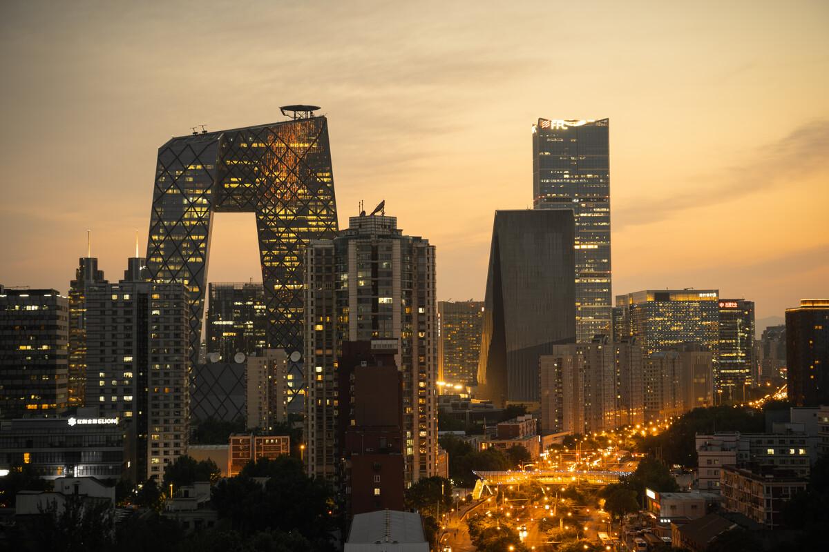黑金色调的北京城夜景