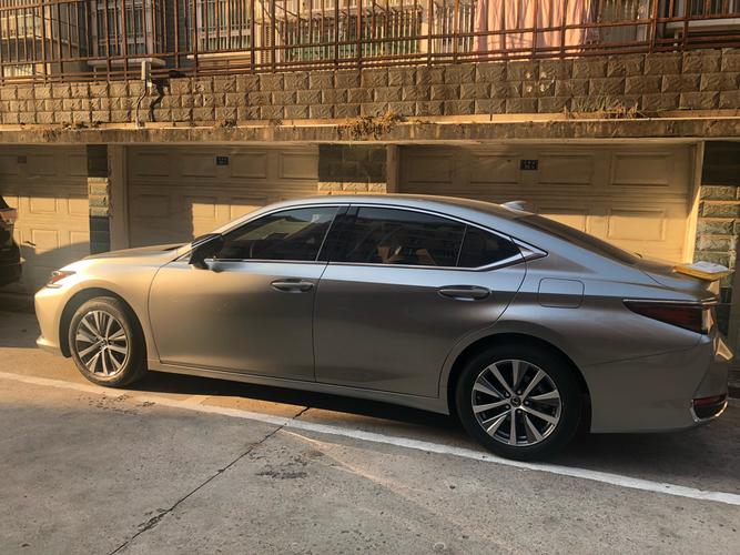 雷克萨斯es200简易提车作业嘿嘿