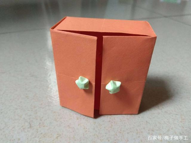 儿童手工折纸,柜子怎么折?折法很简单,只需六步就能折