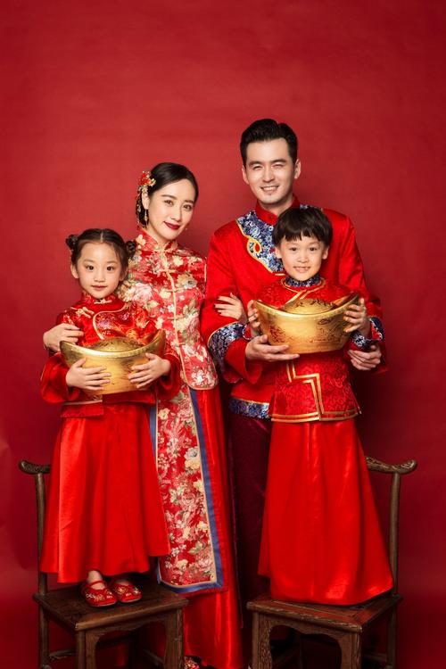 蓝鲸儿童摄影|南京新年全家福拍摄