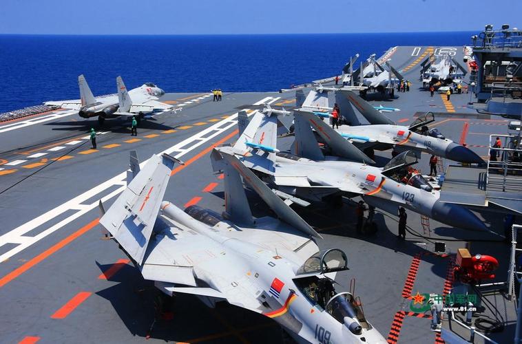 观察辽宁号航母现身台海两个关键表述透露重要信号