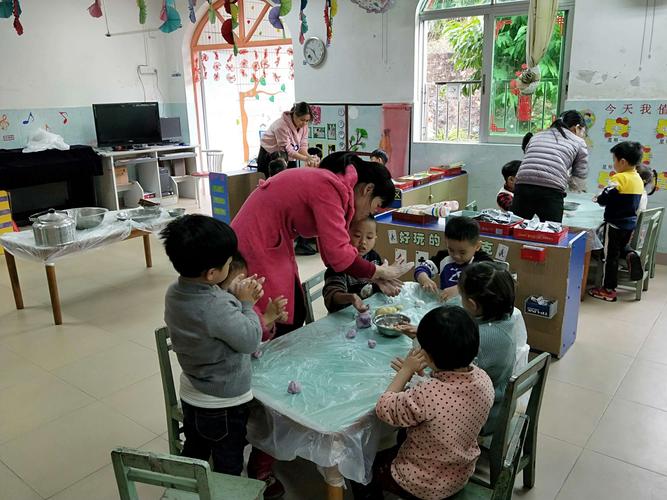 廖奉灵幼儿园中一班元宵节做汤圆活动 - 美篇
