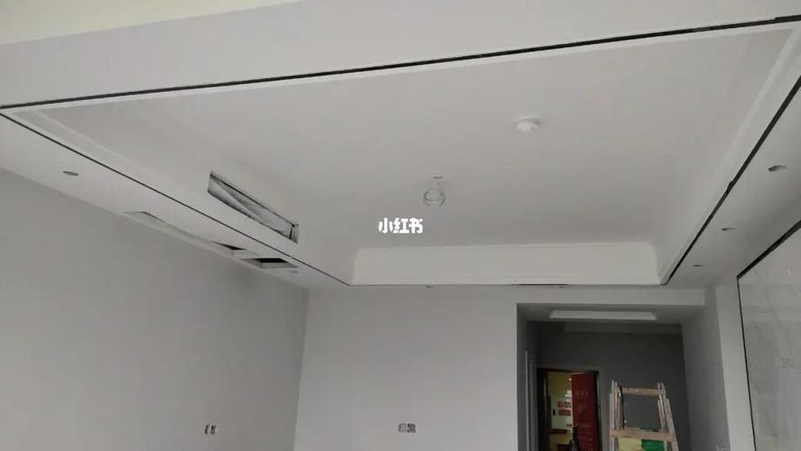 网红双眼皮钛金条吊顶_吊顶_双眼皮_客厅装修_家居家装_装修