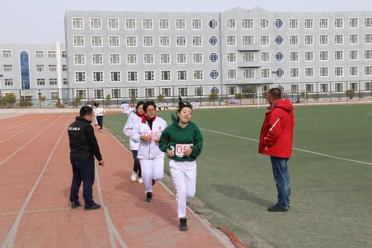 通榆一中组织开展吉林省2018年《国家学生体质健康标准》测试抽查复核