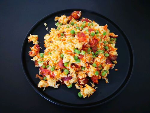 腊味豌豆胡萝卜炒饭