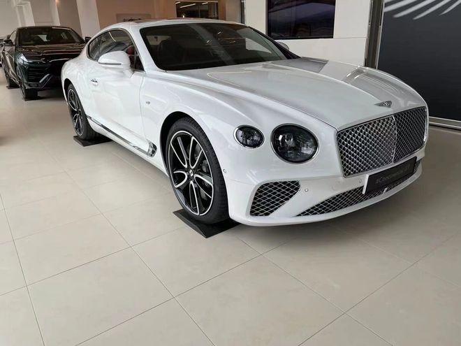 22款宾利欧陆40t两门四座硬顶轿跑