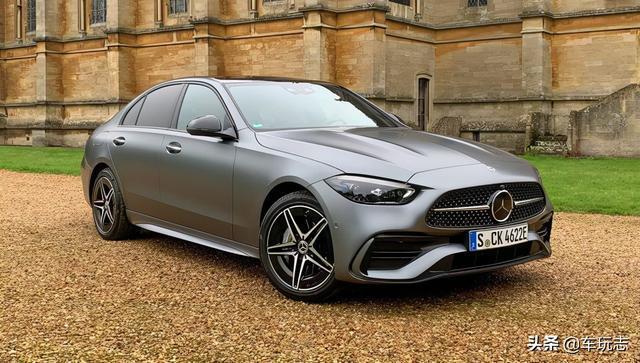 奔驰c300e怎么样 续航里程超过60英里