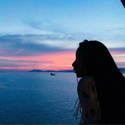 影子情头·愿时光不被辜负,愿你不_qq情侣头像_我要