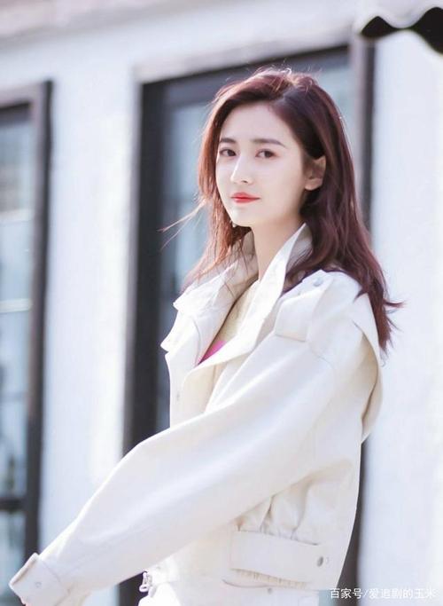 陈钰琪新剧《昔有琉璃瓦》来了~搭档人气小生林一,这