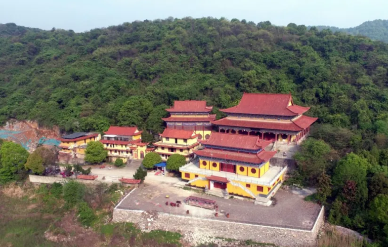 九江景点瑞昌龙泉寺有人关注
