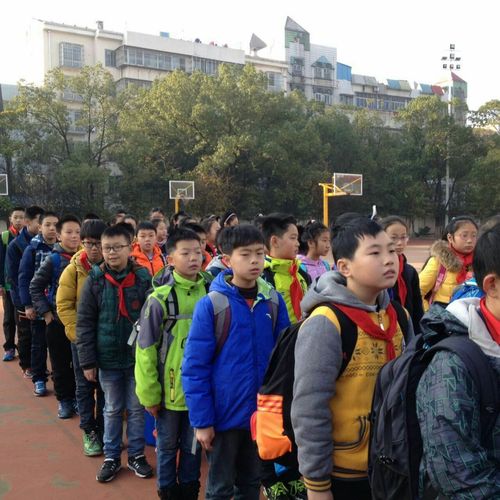 荆门市象山小学六年级拓展营掠影