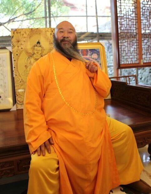 文化 正文   2016年10月24日,终南山迎来了一位107岁高龄的老和尚,老