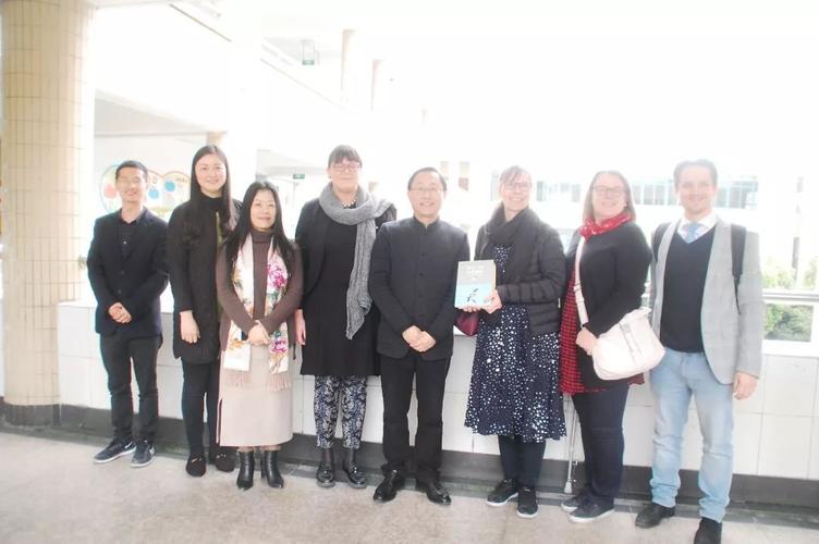 姚江萍校长表示,非常感谢访问团一行给学校带来芬兰基础教育的一些