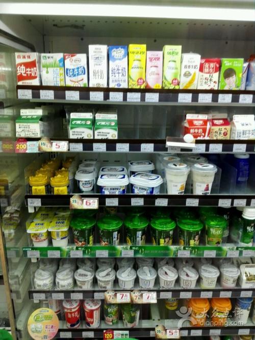 牛奶品种也比较多,而且品牌都行