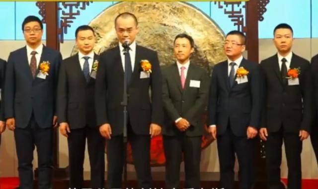 美团后勤参谋长穆荣均