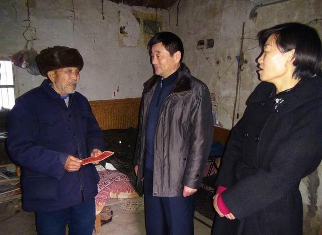 草沟镇]新春佳节即将来临,1月25-26日,泗县草沟镇党委书记柏吉良,镇长