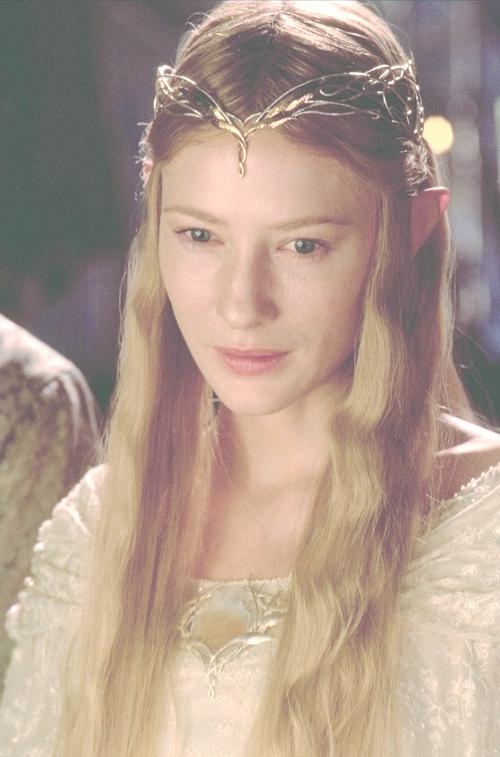 精灵是伊露维塔的首生儿女,大地上最美丽的种族.