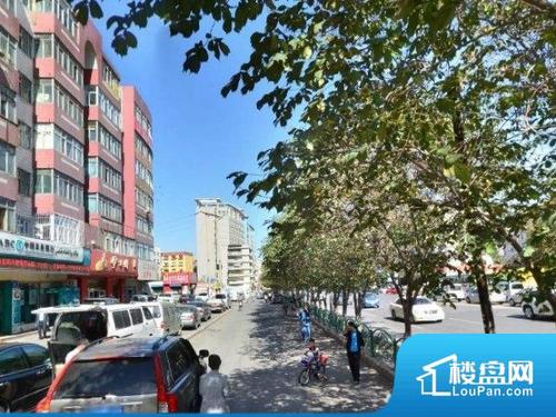 乌鲁木齐皓翔金山小区小区实景图-乌鲁木齐楼盘网