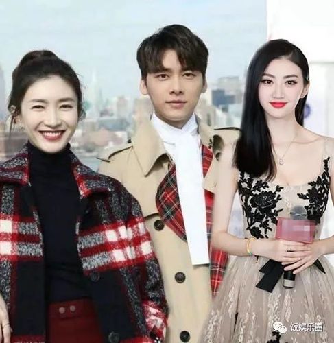 李易峰首次登上春晚,联手 江疏影, 景甜表演《赞赞新时代》.