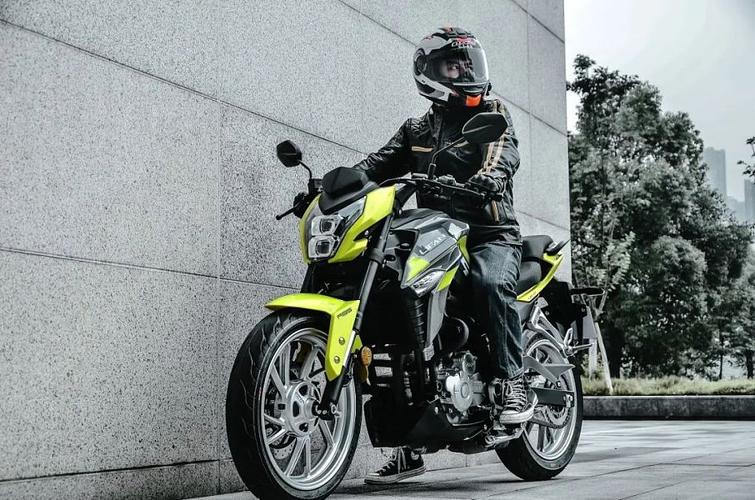 鲜肉街跑再进化力帆kps250评测