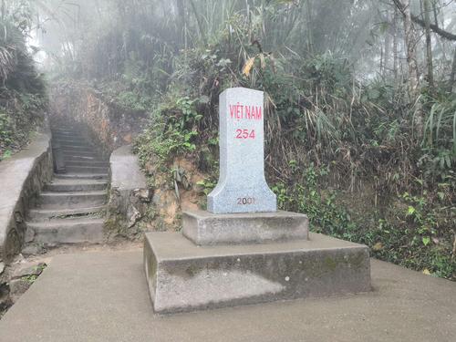匠止 老山 麻栗坡