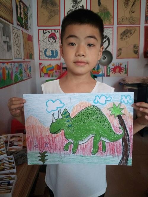 海静艺术中心中班油画棒画《恐龙》