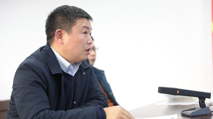 贵州民族大学民族学与历史学学院主持工作党委董强