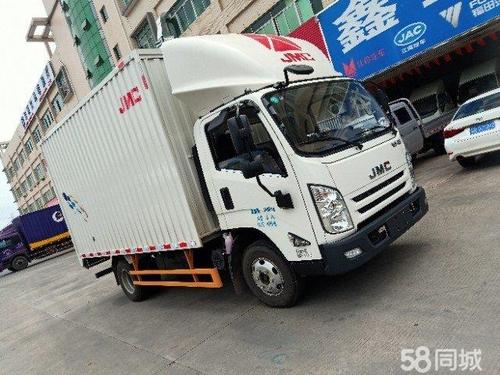 江铃 凯运升级版 宽体 豪华款 116马力 4.1米单排厢式