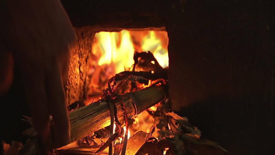 原创农村烧火炉_1920x1080_高清视频素材下载(编号:)