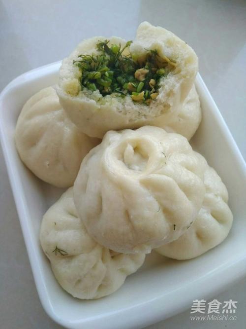 茴香鸡蛋包子