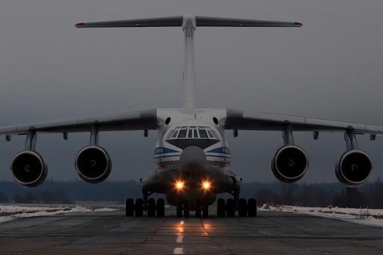 俄首批伊尔76md-90a运输机服役
