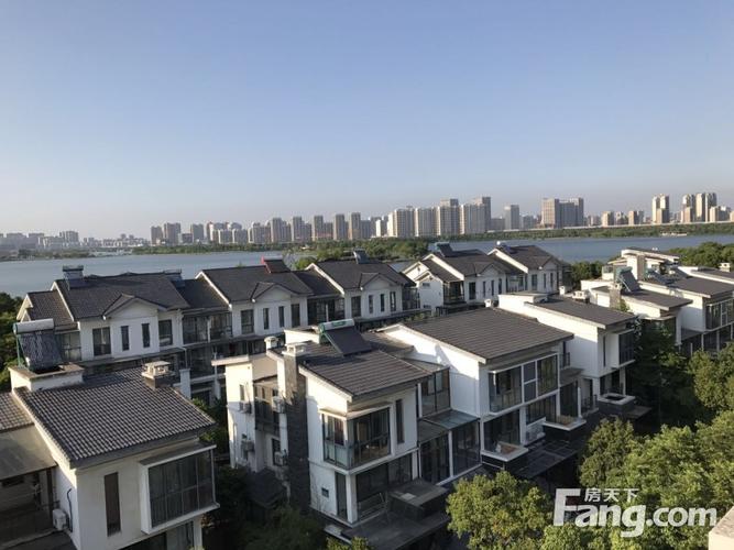 石湖之韵精装一线湖景房,田园风格,送南北大露台,送独立车库