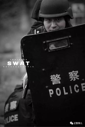 北京特警勇斗"魔鬼",威武霸气,所向披靡!