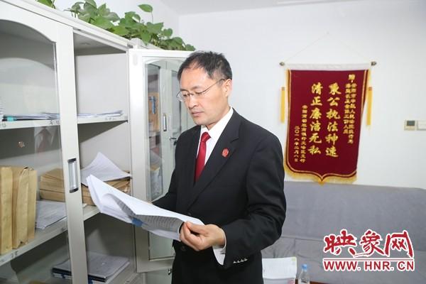 一位转业军人的法官情怀——记安阳市中级人民法院执行一庭副庭长