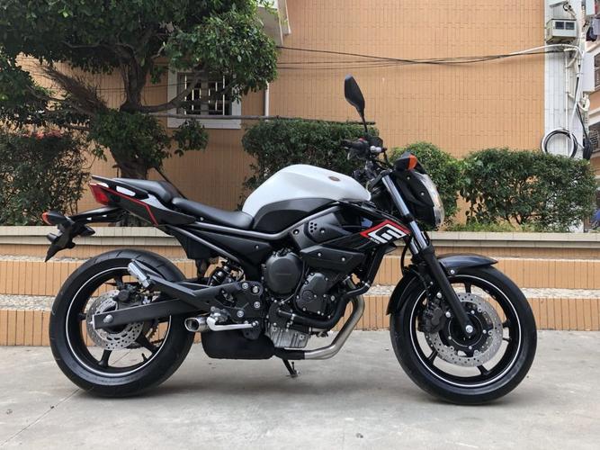 雅马哈xj6n 非大茂非小茂