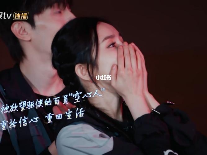 杨幂邓伦_邓伦_杨幂_娱乐_明星娱乐资讯