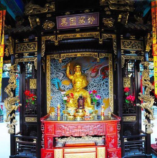 世界有个韩湘子,西安有座湘子庙,庙内有两槐树一年开两次花