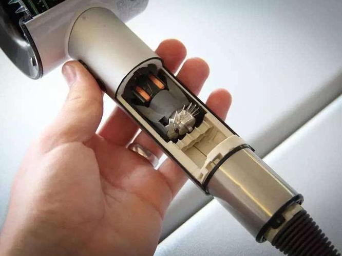 dyson吹风机上市都半年了为毛没一个公众号能把它讲明白