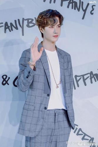 有一种甜叫"王一博笑了"