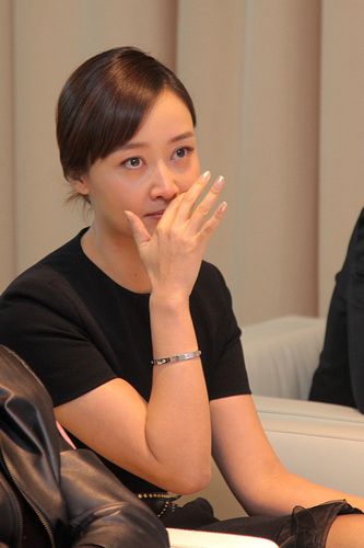 i do儿童基金携手赵子琪为天边小学送温暖