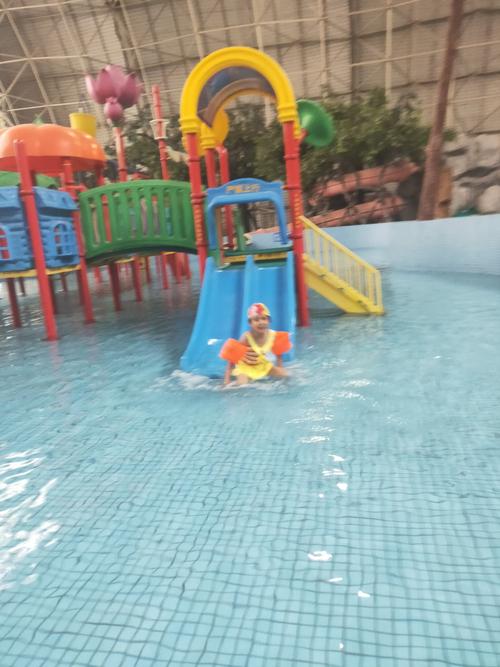 富华水上皇宫游玩