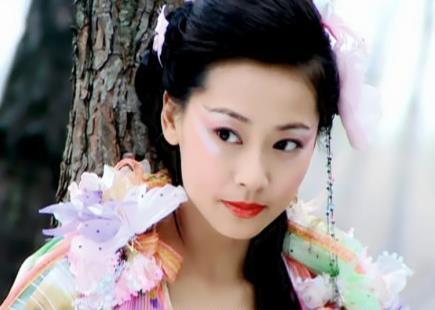 《仙剑》里的七大最美女配,万玉枝性感,水碧纯真,圣姑