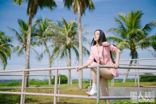 郭碧婷泳装登封 海边释放迷人魅力
