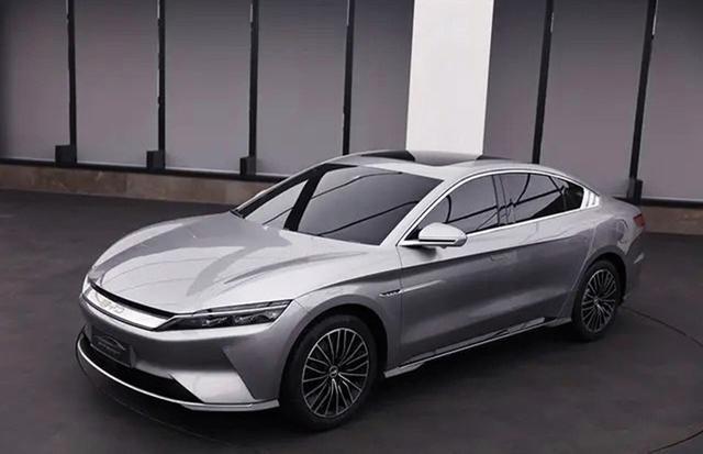 比亚迪汉上市时间被延后,销售经理官微表示将在三季度