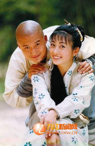 "功夫小子"到"铁血硬汉" 细数吴京22年戏路荧屏女搭档