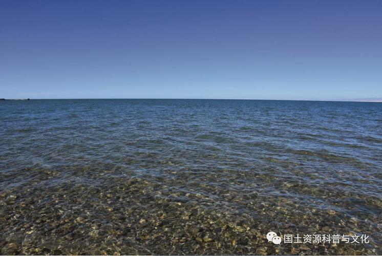 海成湖因泥沙沉积使得部分海湾与海洋分割而成,通常称作?