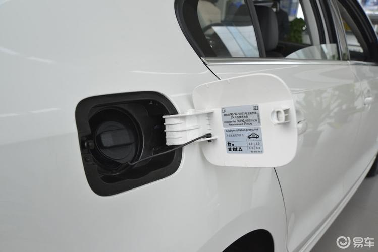 【速腾2014款1.4t 手动 豪华型油箱盖汽车图片-汽车图片大全】-易车