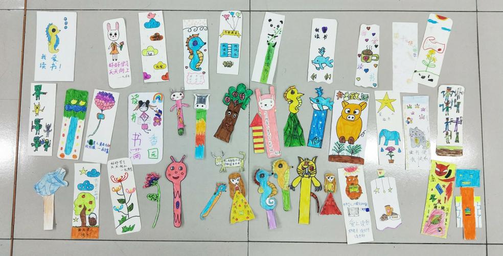 各班创意书签展示